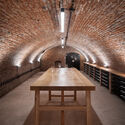 Kolby Winery / ORA - عکاسی داخلی، میز، طاق، تیر