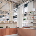 رستوران و نانوایی لایه ها / کارگاه زمین مشترک - عکاسی داخلی، آشپزخانه