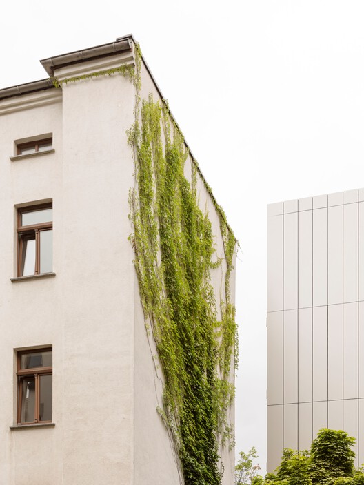 ساختمان آپارتمان Kurti 50A / Aline Hielscher Architektur - عکاسی داخلی، ویندوز