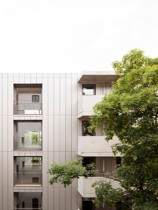 ساختمان آپارتمان Kurti 50A / Aline Hielscher Architektur - عکاسی بیرونی، ویندوز