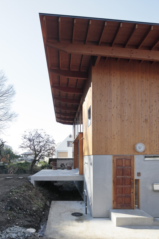 استیج در هایما / معماران تاکانوری اینیاما - عکاسی داخلی، پنجره، نما، تیر