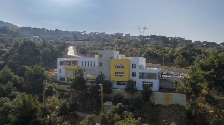 مدرسه دولتی ابی / Almimariya - تصویر 2 از 22
