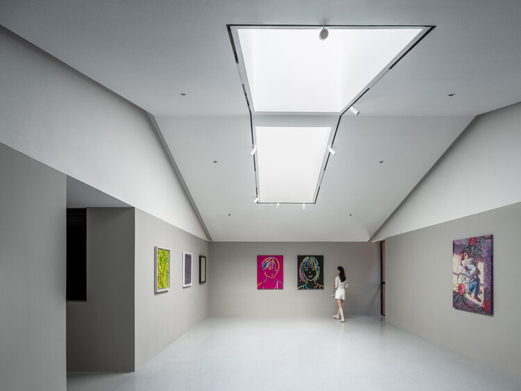 گالری apm در Haikou GAOXINGLI / Dazhou And Associates - تصویر 3 از 24