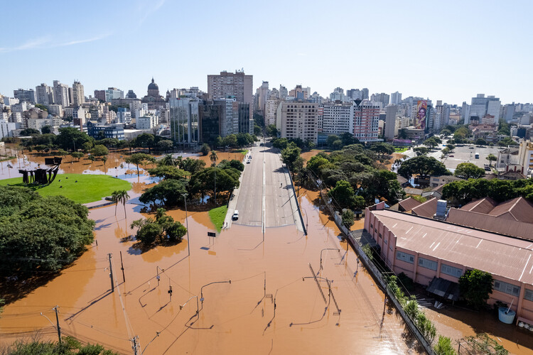 سیل در ریو گراند دو سول: تراژدی شهرهای غیر مقاوم - تصاویر بیشتر