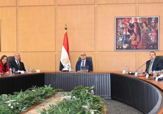 پیگیری وزیر مسکن اجرای واحدهای طرح ریاست جمهوری «مسکن برای همه مصری ها» در شهرستان ها…