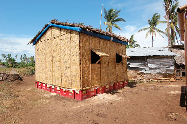 از پناهگاه های لوله کاغذی تا نوآوری های چوبی: آثار کامل شیگرو بان که توسط فیلیپ جودیدیو برای تاشن کاوش شده است - تصویر 9 از 12