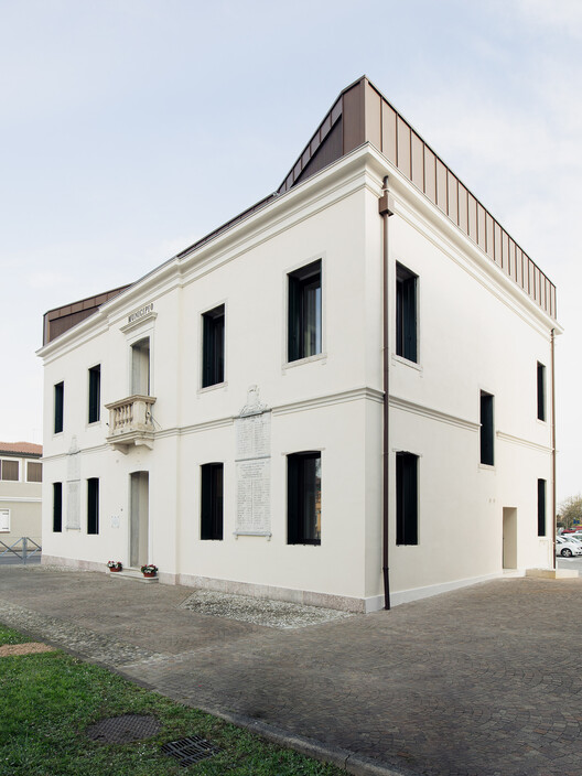 بازسازی مرکز فرهنگی جدید جیان پائولو نگری / معماران Didonè Comacchio - تصویر 8 از 29