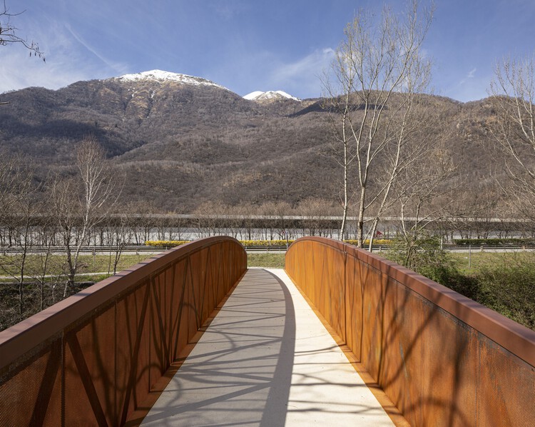 بازسازی پل عابر پیاده و دوچرخه Mezzovico / Enrico Sassi Architetto - تصویر 4 از 23