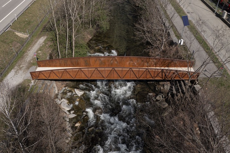 بازسازی پل عابر پیاده و دوچرخه Mezzovico / Enrico Sassi Architetto - تصویر 3 از 23