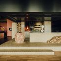 رستوران Beefclub 'Fire and Salt' / Ester Bruzkus Architects - تصویر 4 از 25