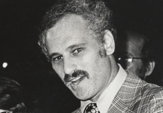 نیل گلدشمیت، شهردار پورتلند که توسط رسوایی لکه دار شده بود، در ۸۳ سالگی درگذشت