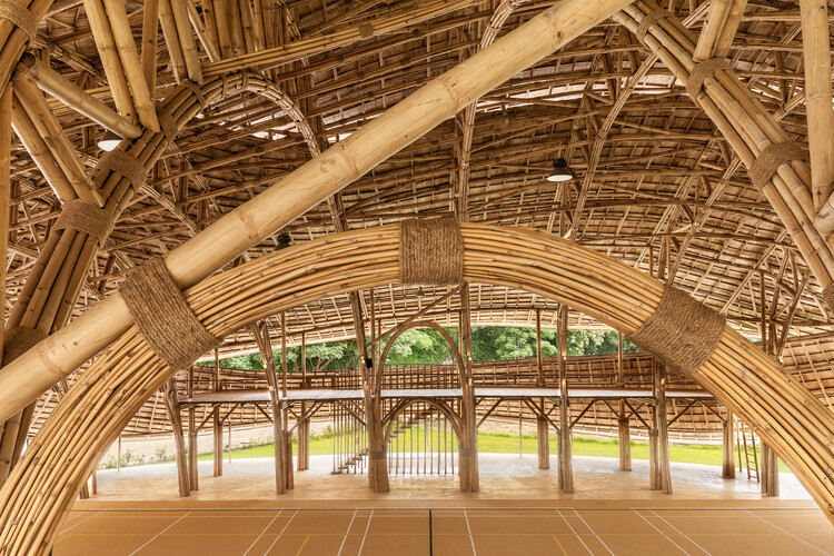 ساختن آینده ای پایدار: امکانات ورزشی ساخته شده از بامبو - تصویر 8 از 13