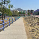 پارک آبی La Quebradora در مکزیک: طراحی فضاهای عمومی برای بهبود مدیریت آب - تصویر 3 از 22