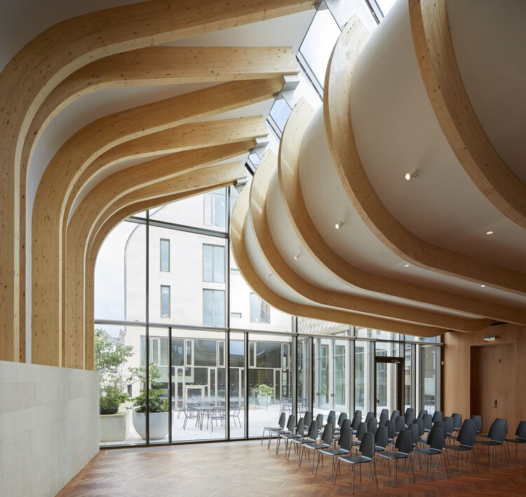 کالج اکستر کوهن کواد / معماران آلیسون بروکس - تصویر 4 از 45