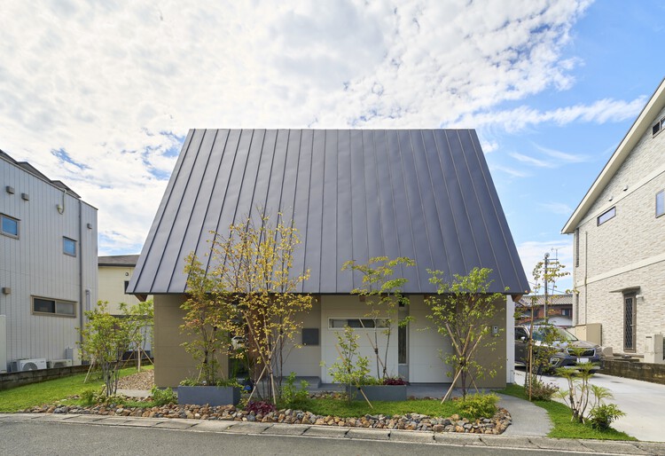 خانه در کوسای / FujiwaraMuro Architects - تصاویر بیشتر
