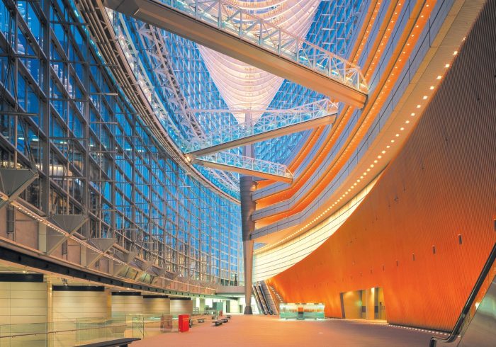 انجمن بین المللی توکیو، طراحی شده توسط معماران رافائل وینولی، جایزه بیست و پنج ساله AIA را دریافت کرد.