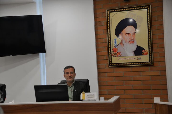 روند اجرای پروژه‌های عمرانی و خدماتی شهر اراک با شتاب مناسبی در حال پیگیری است