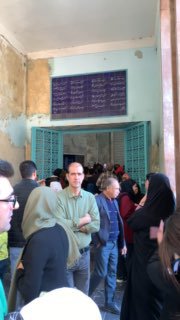 وضعیت آشفته و اسف‌بار آرامگاه سعدیآرامگاه سعدی در شیراز به همت انجمن آثار ملی ایران و برپایه طرح مشترک محسن فروغی و علی …