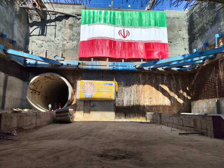 پایان حفاری خط ۲ مترو شیراز با رسیدن TBM به کلبه سعدی
